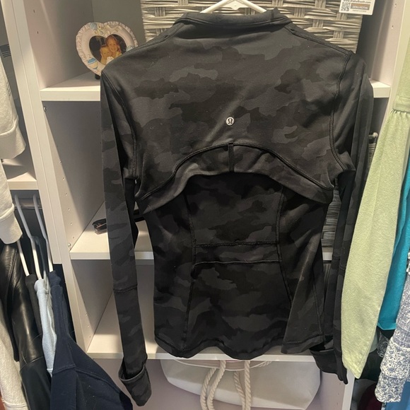 Black lulu define jacket size 6 - Picture 2 of 3